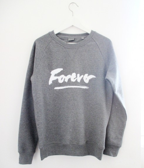 PETERSEN_Sweatshirt_Forever_hellopetersen_4